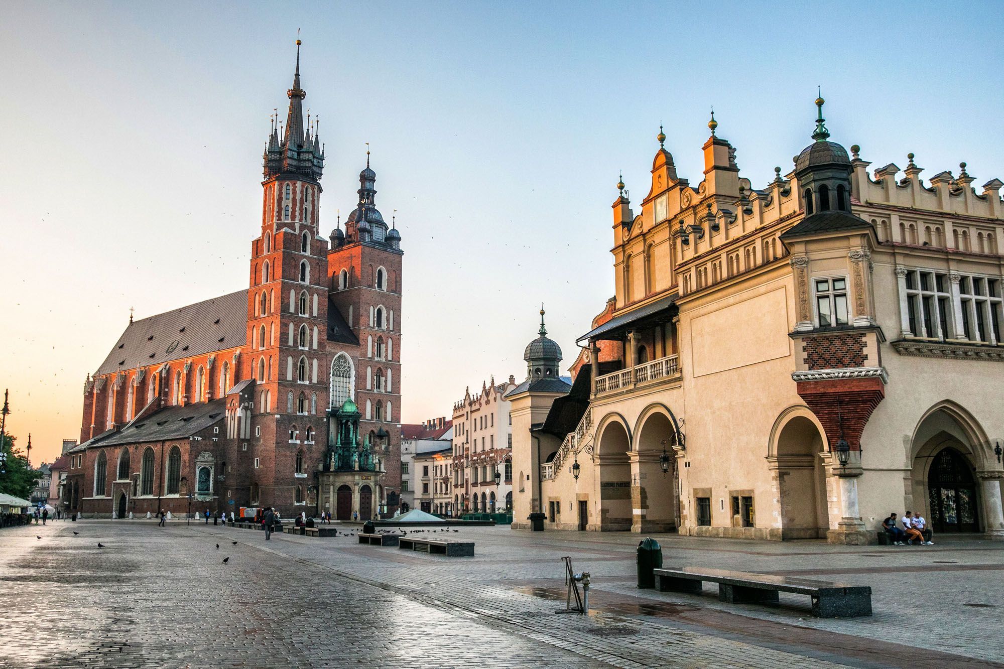 Transfers in Krakow