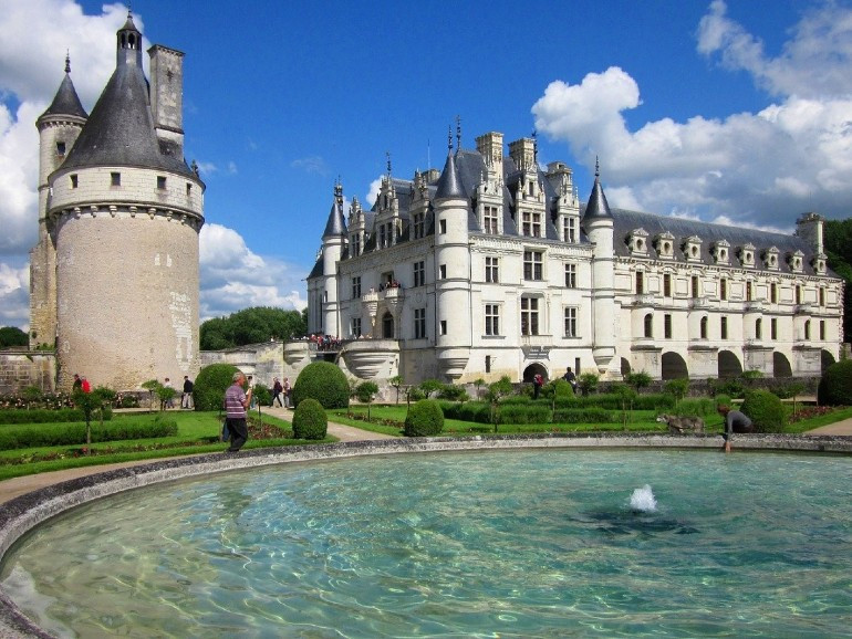 Loire Valley Chateaus Day trip in Semiprivate: Chenonceau, Amboise and Chambord from Amboise - Alloggi in Amboise