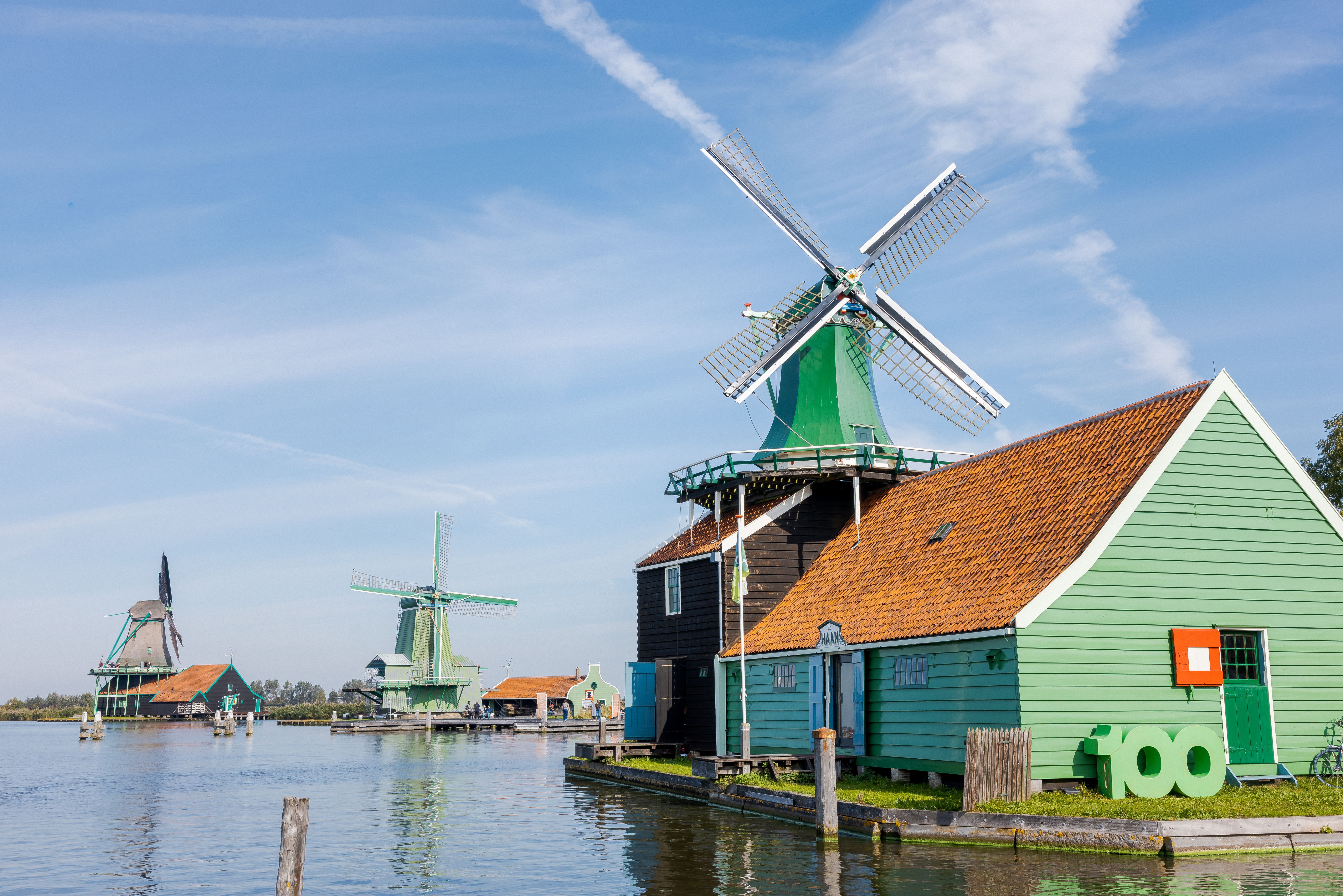 Tour of Volendam and Zaanse Schans Windmills from Amsterdam with Optional Boat Trip in Amsterdam - Accommodations in Ámsterdam