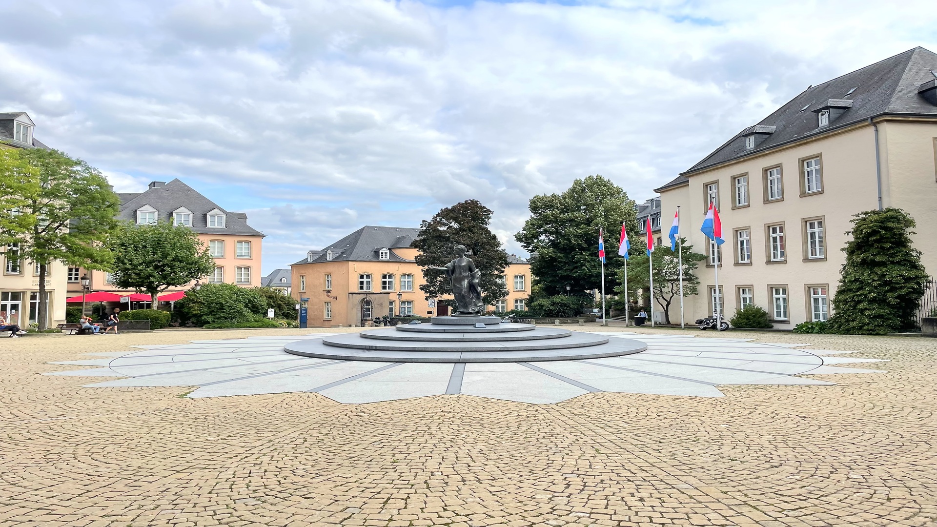 Tour por la Ciudad de Luxemburgo en Privado - Accommodations in Luxembourg