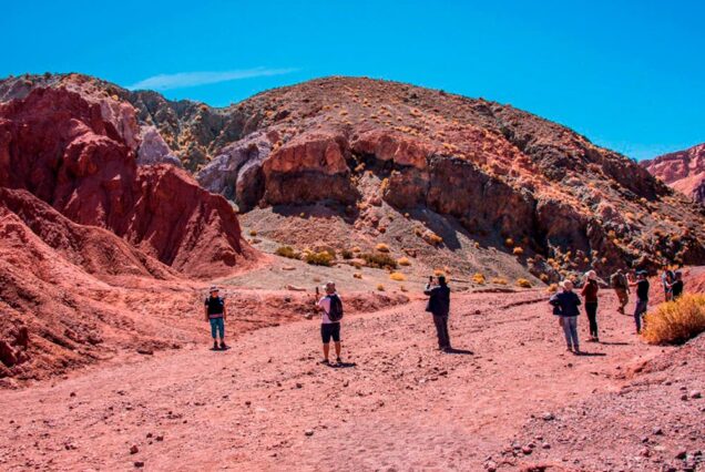 Tour ao Vale do Arco-Íris com Ingressos e Recolha em Grupo Pequenho - Acomodações em San Pedro de Atacama
