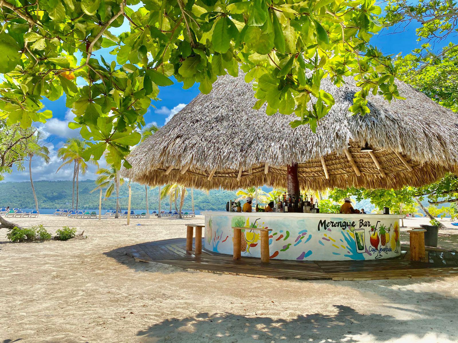 Excursión a Samaná y Cayo Levantado desde Punta Cana con Almuerzo y  Recogida por Hotel - Alojamientos en Punta Cana