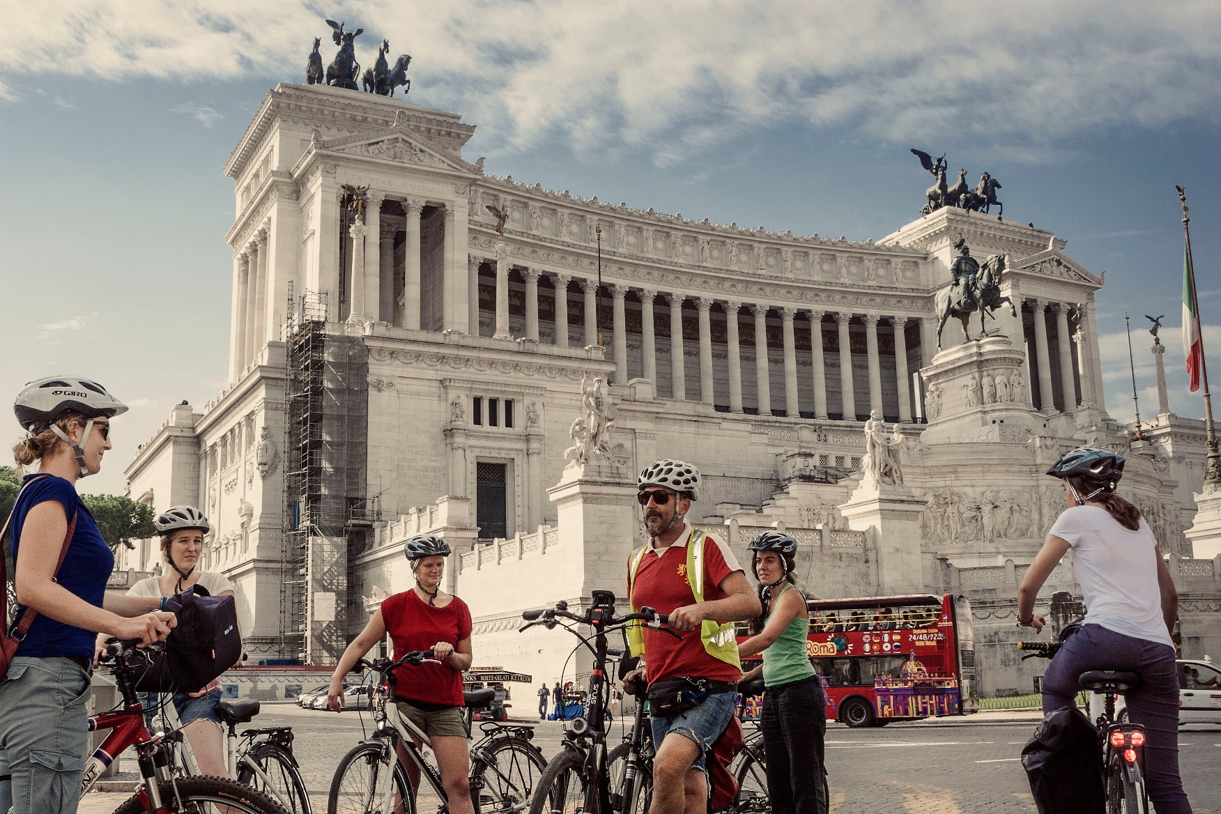 Tour Lo Esencial de Roma en Grupo Semi-Privado - Alojamientos en Roma