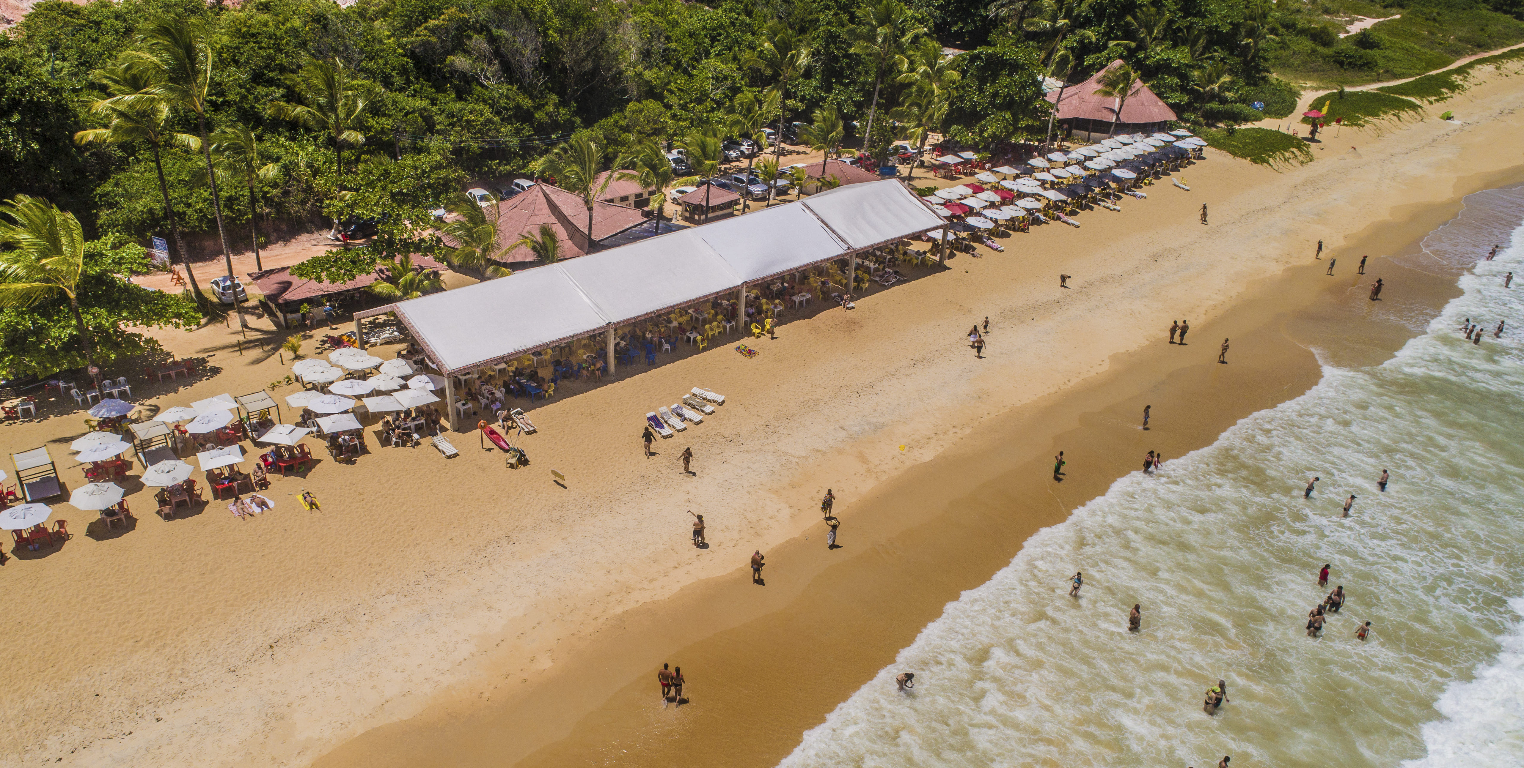 Tour de Día Completo a Arraial D'Ajuda con Recogida - Alojamientos en Porto Seguro