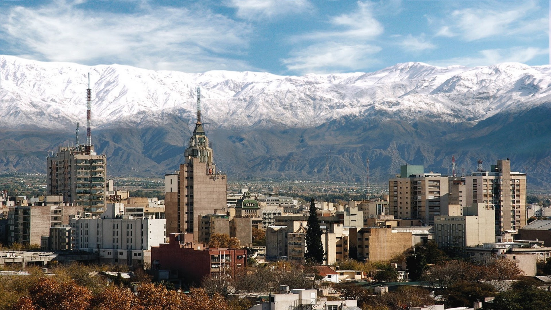 Excursión a la Ciudad y Alrededores de Mendoza con Recogida - Alojamientos en Mendoza