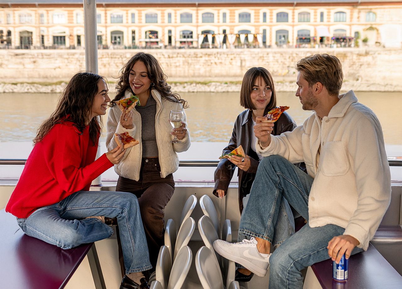 Cruzeiro com Pizza em Budapeste - Acomodações em Budapeste