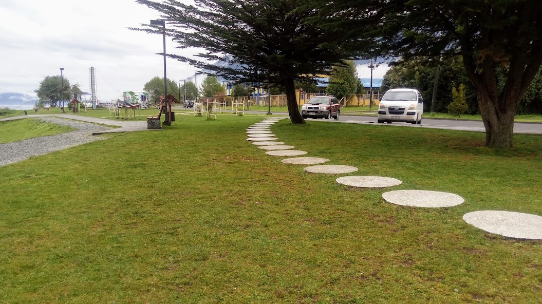 Tour por la Carretera Austral y Visita a Hornopiren con Pick-up y Almuerzo en Grupo Reducido - Alojamientos en Puerto Varas